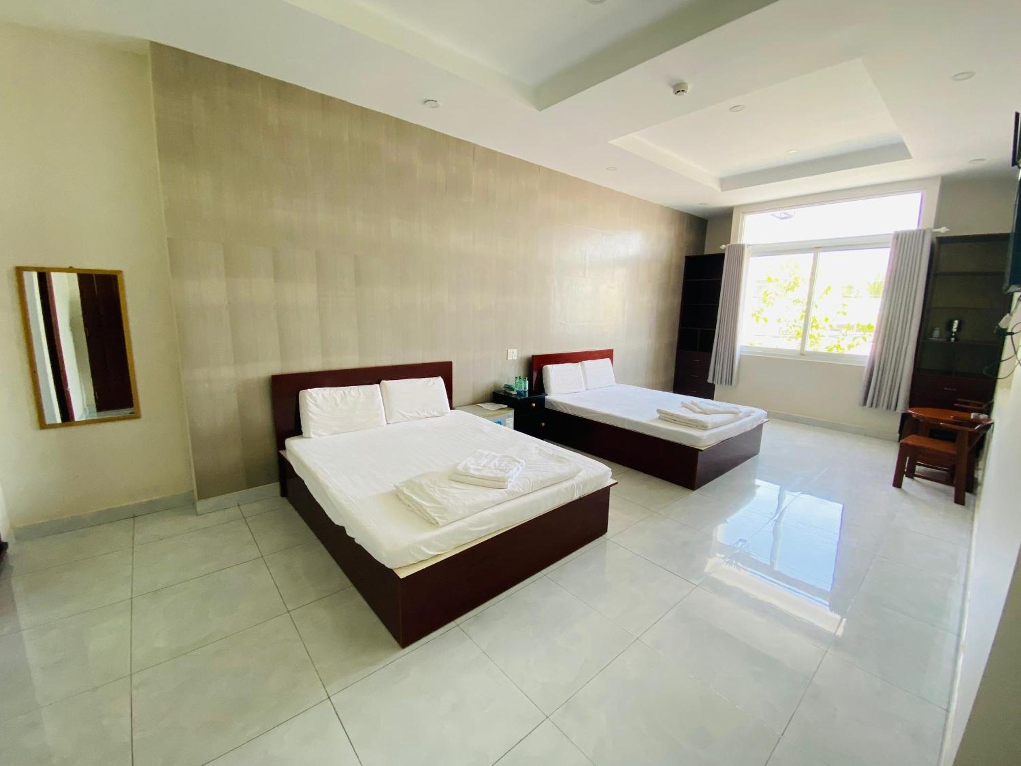 Phong Lan Guesthouse Chau Doc Exterior foto